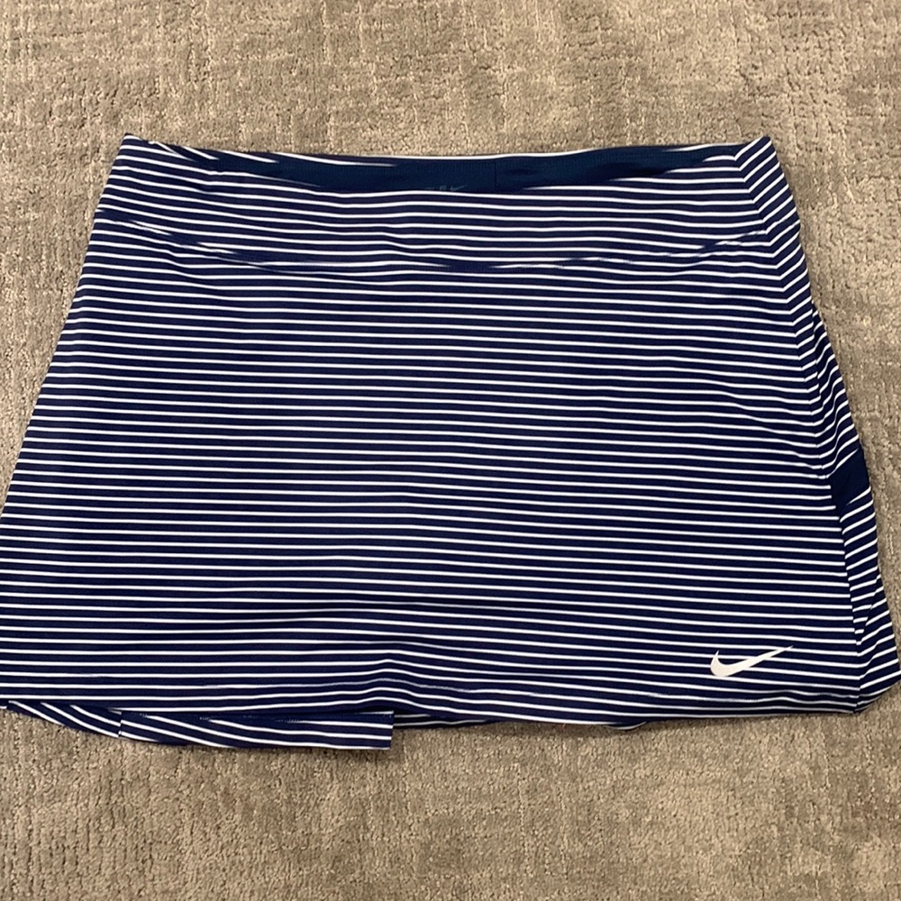NIKE Dri-Fit Tennis Skirt Size Large EUC
